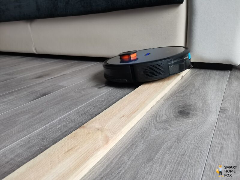 iLife T10s преодолевает высокий порог